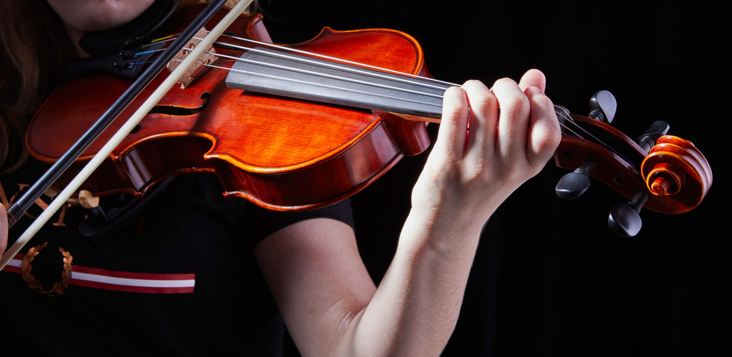 Creative Aging Cincinnati close up of violin